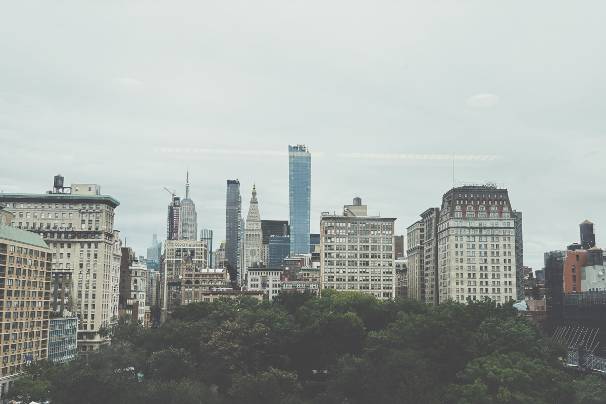 Widok z okien domu towarowego Burlington zlokalizowanego na Union Square uchwycony następnego dnia po przylocie o godz. 10:05
